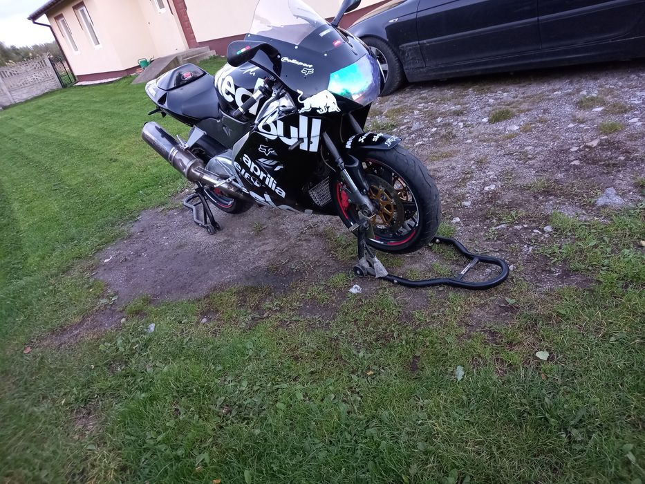 Aprilla rsv 1000