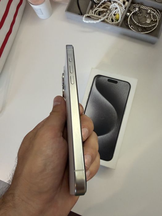 iPhone 15 Pro Max, White Titanium, 256GB