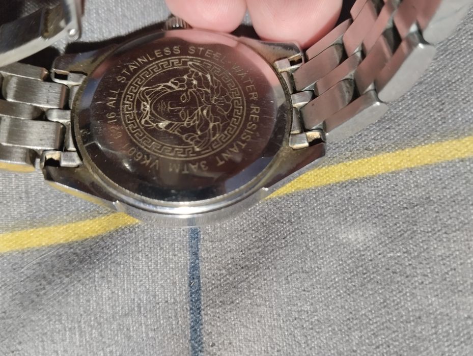 Жіночий годинник Versace