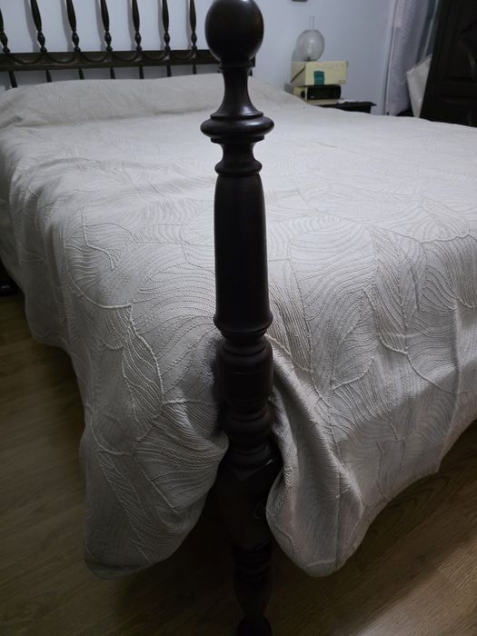 Cama de casal + Colchão