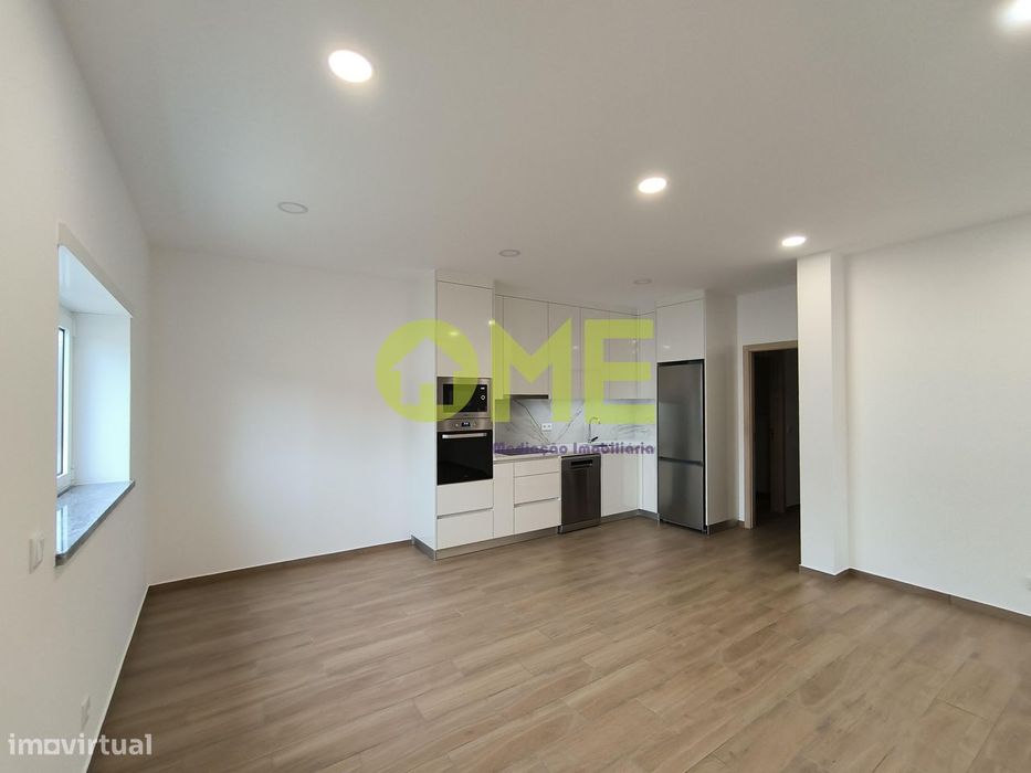 Apartamento T2 em Ourém - Totalmente Remodelado e Pronto a Habitar!
