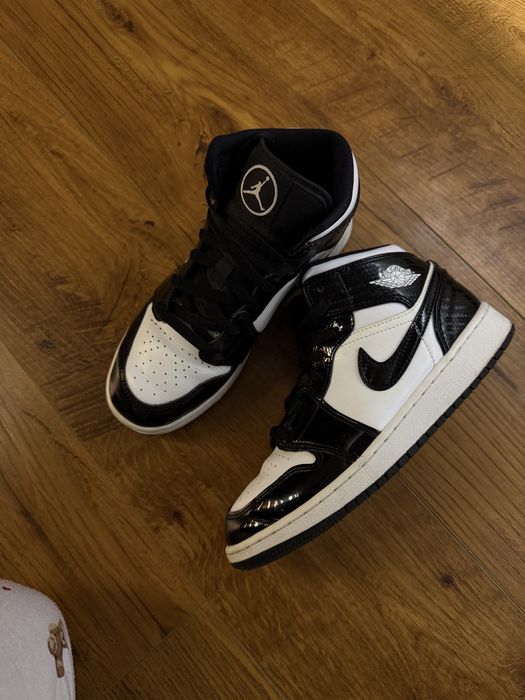 Nike Air Jordan 1 Mid SE ASW Black White retro