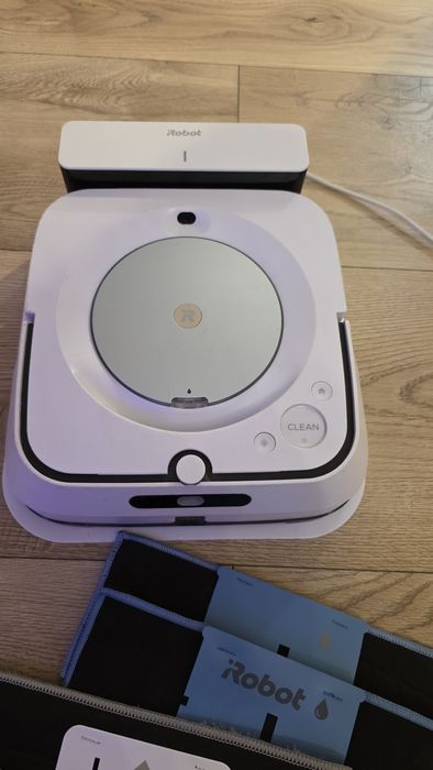 Robot mopujący I Robot Braava jet m6