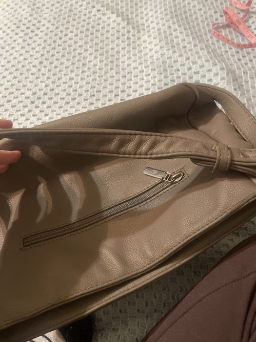 Сумка жіночі є дефекти