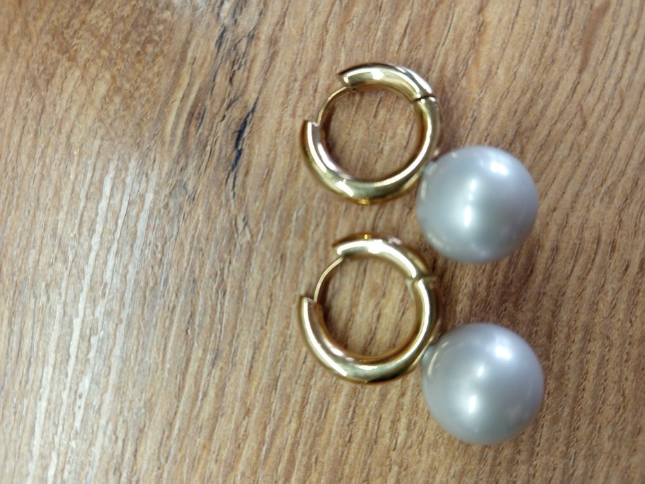 Piękne kolczyki z perłą