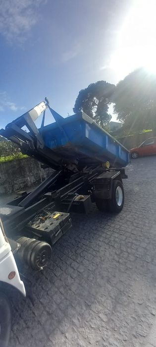 Alugo contentores para entulho