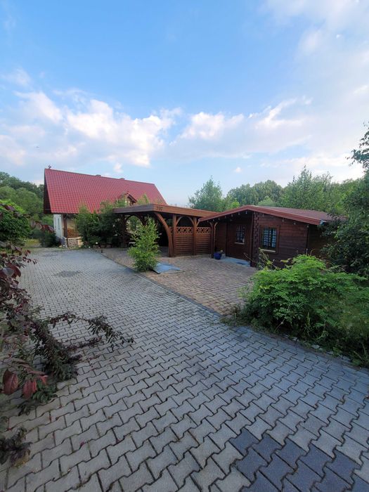 Duzy Dom 230 m2 w stylu rustykalnym z duza dzialka (54ar) i ogrodem