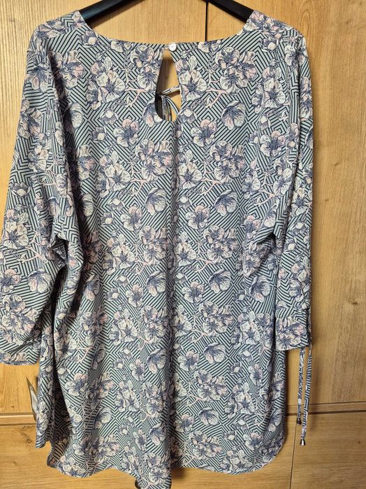 Elegancka bluzka Sandra 50