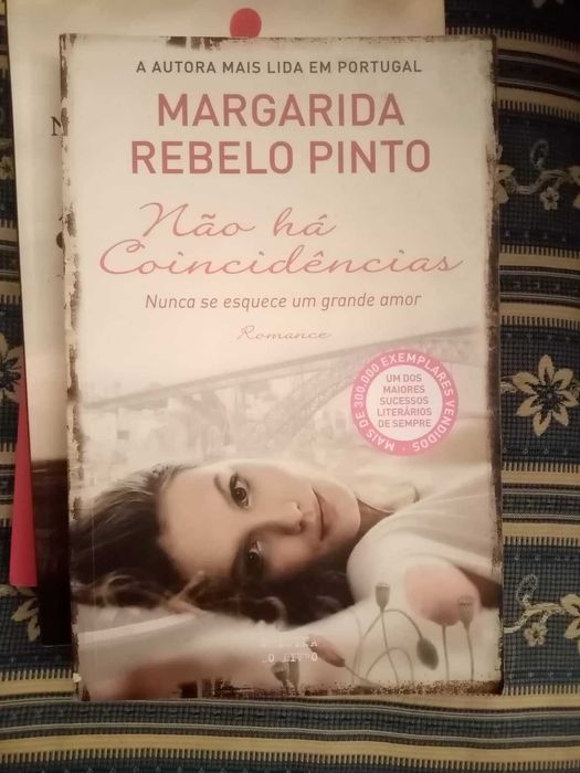 Pack 3 livros, 5 euros (Autores: Margarida R. Pinto, Nicholas Sparks)