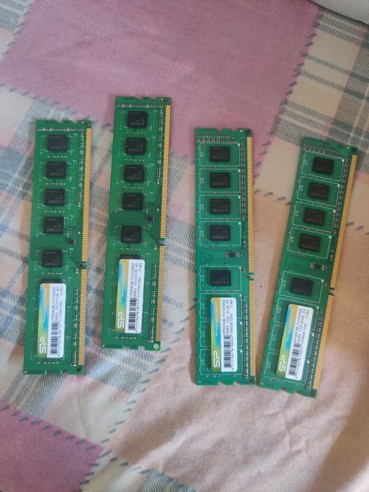 i5 2300; ddr3 4gb, 2gb; Asus P8H67; ATX SM 500R