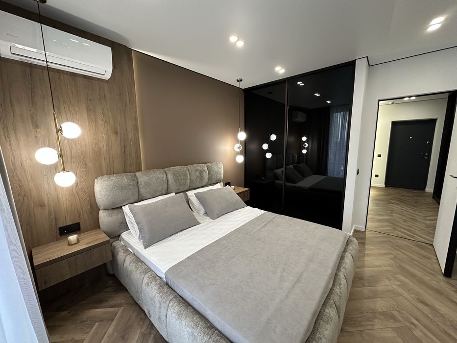 Продається дизайнерська 3 км квартира площа 90м2