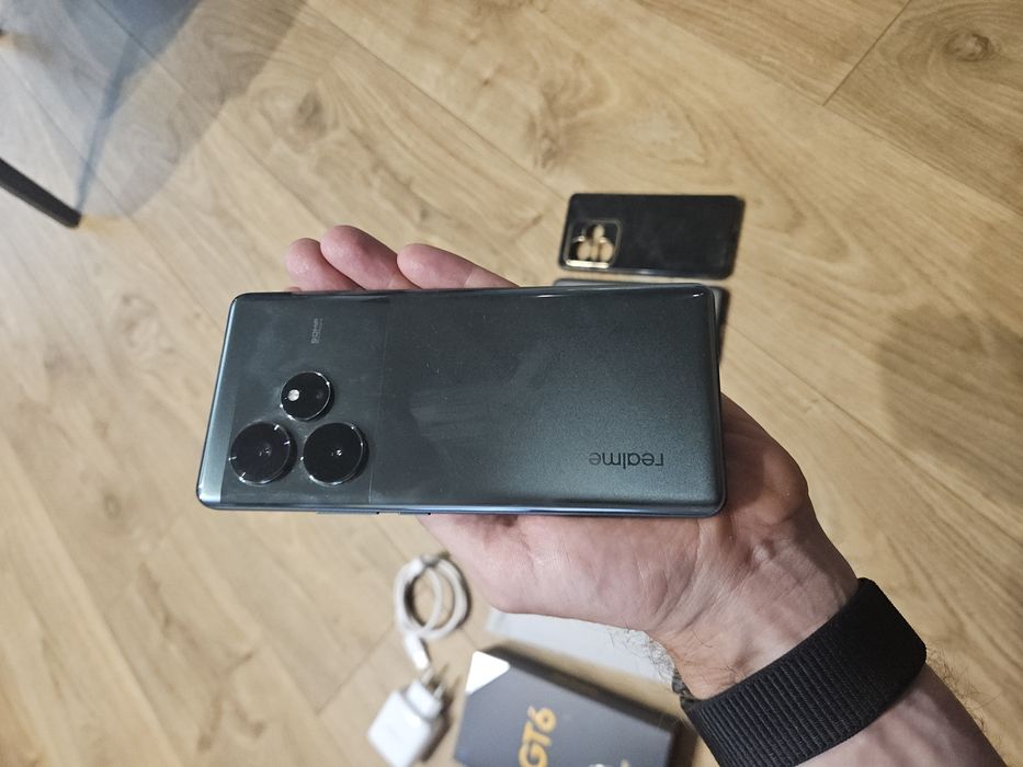 Realme GT6 8 GB / 256GB Razor Green Gwarancja