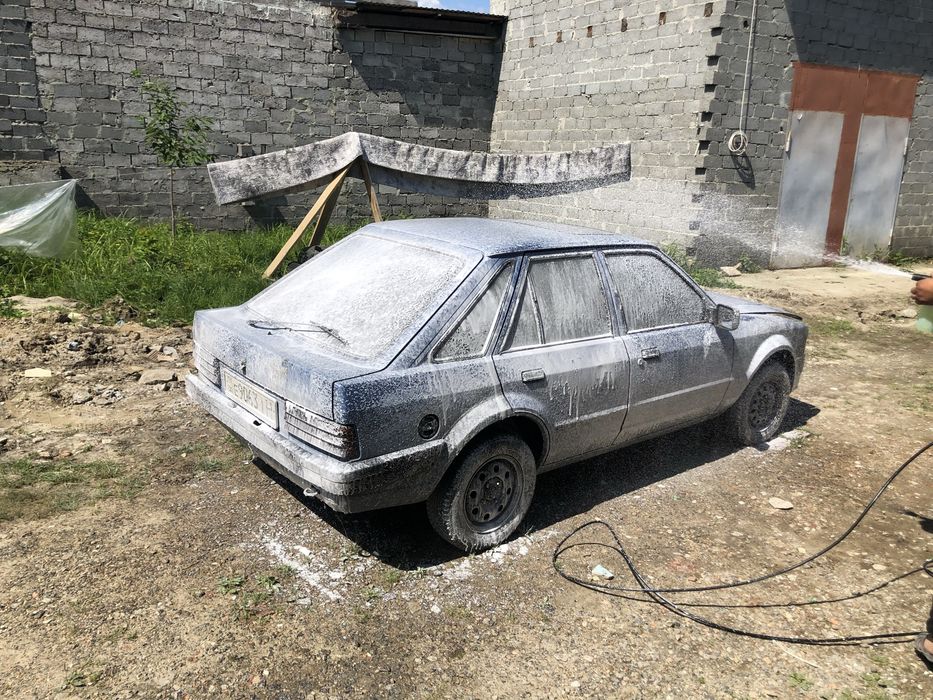 Ford escort 1.4 бензина