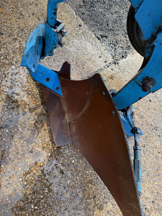 Плуг Lemken Opal 090/Kverneland