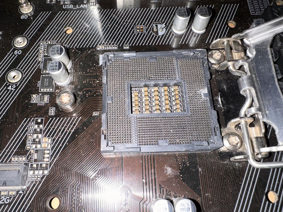 Материнская плата GIGABYTE GA-Z270P-D3