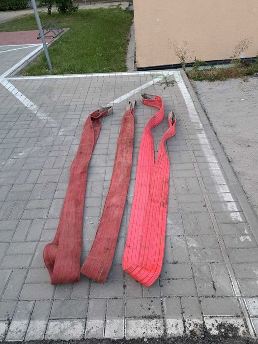 Zawiesia pasowe różne