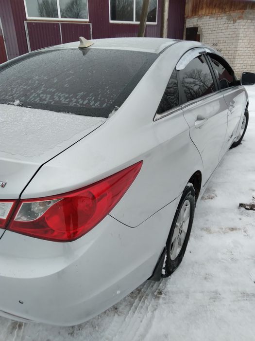 Продам  HUNDAI  sonata