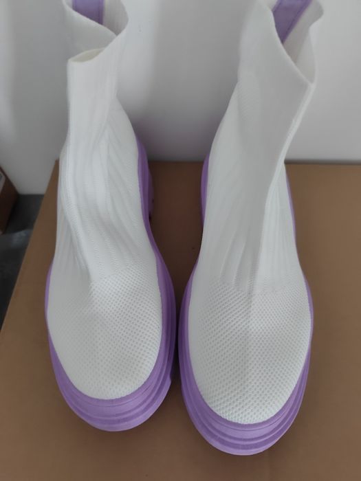 Nowe buty na platformie rozm.38
