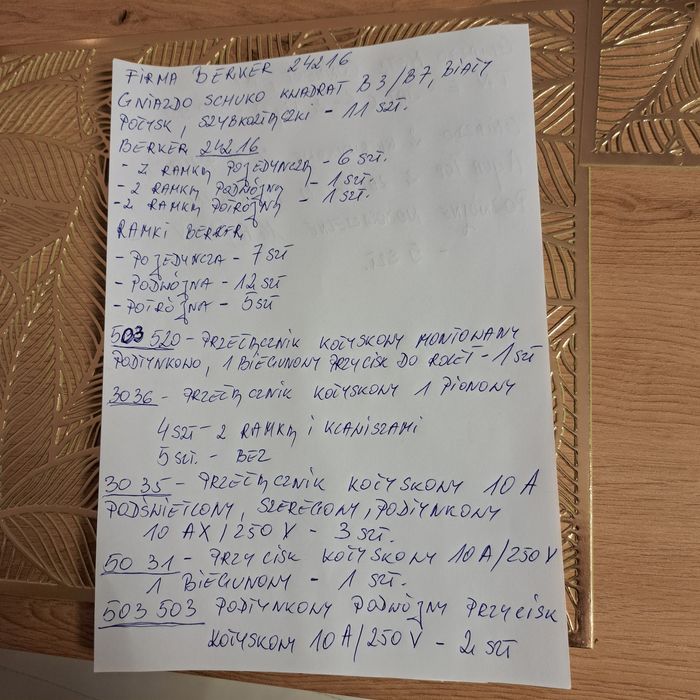 Sprzedam gniazdka ,,ramki firmy Berker  i nie tylko