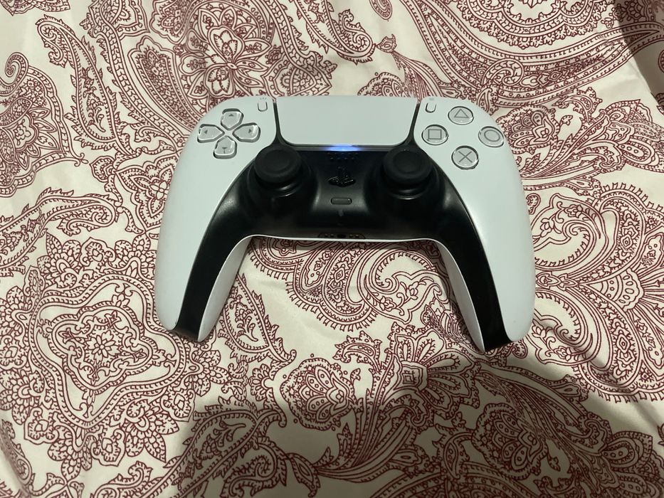 Vendo ps5 1tb c/garantia