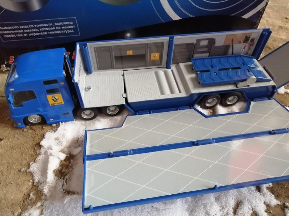 Продаю дитячі іграшки