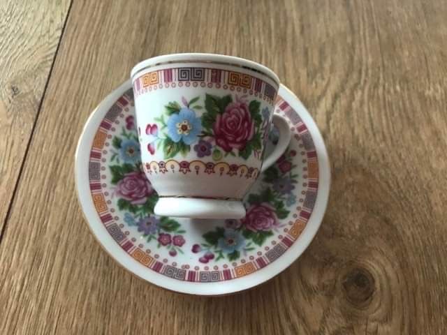 Komplet kawowy z lat 70 porcelana ręcznie malowane