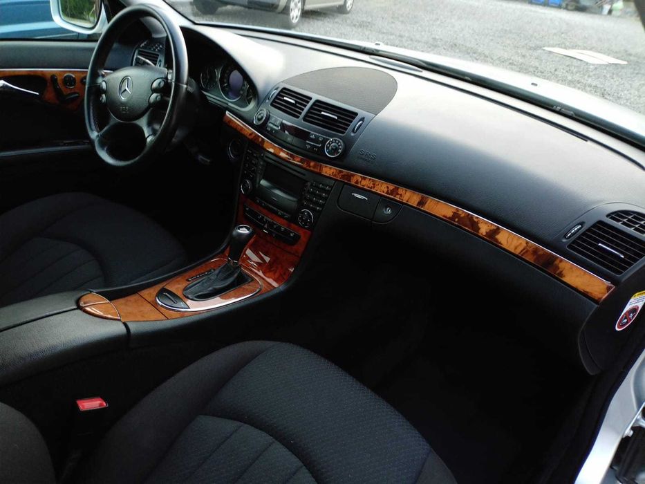 Transport na LotniskaWeselaWszelkie Imprezy i Inne miejsca na Życzenie