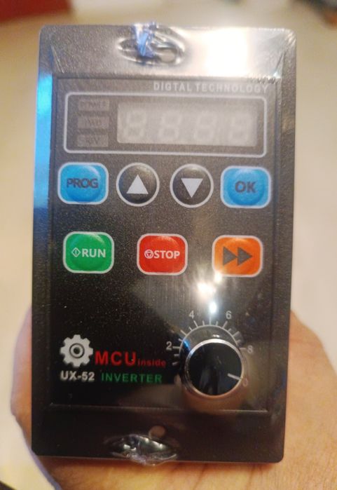 Міні-трифазний перетворювач частоти 220 В