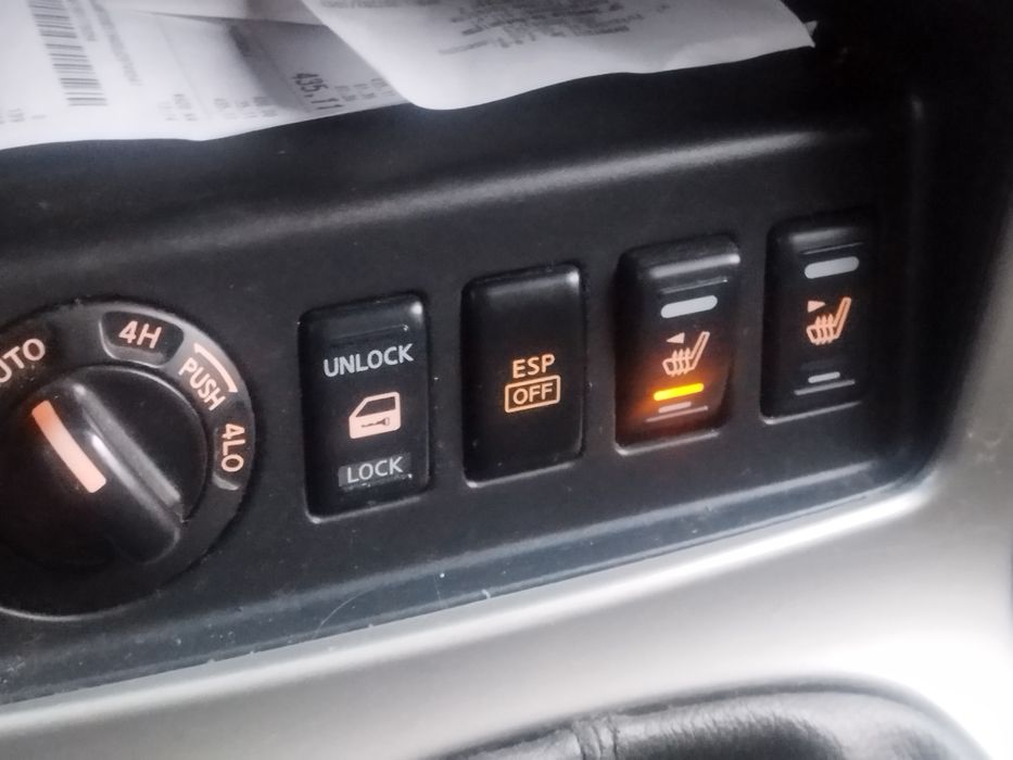 Nissan Pathfinder 2.5 dCi 4×4 (7 osobowe)