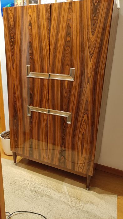 Sapateira em pau ferro