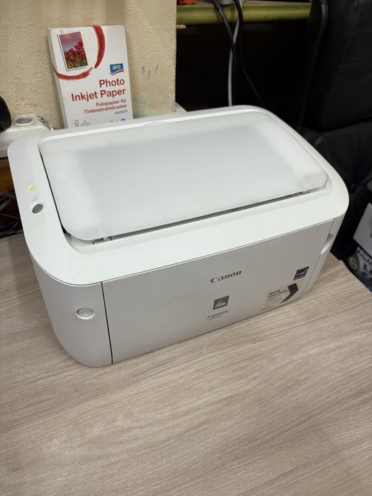 Canon LBP6020 — лазерний принтер готовий до роботи