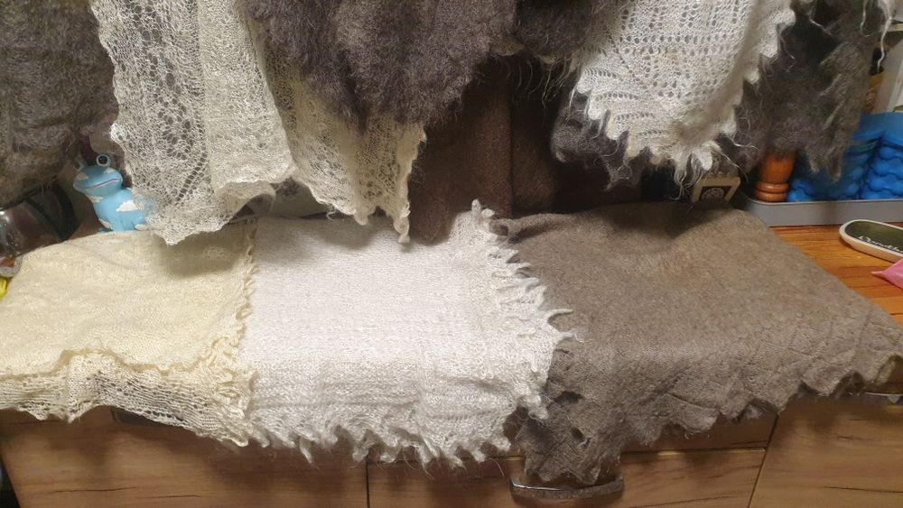 Пуховый платок из козьего пуха