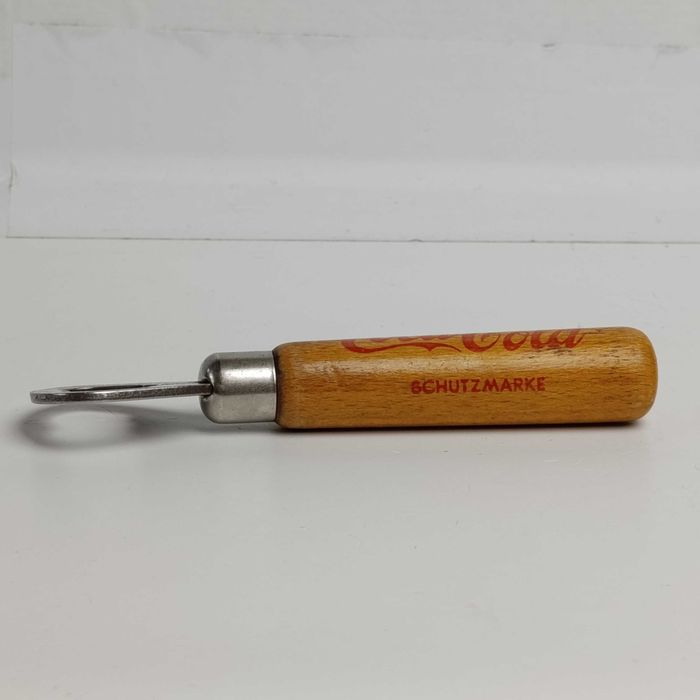 Otwieracz do butelek Coca-Cola | lata 60. | vintage | reklama | drewno | 14 cm