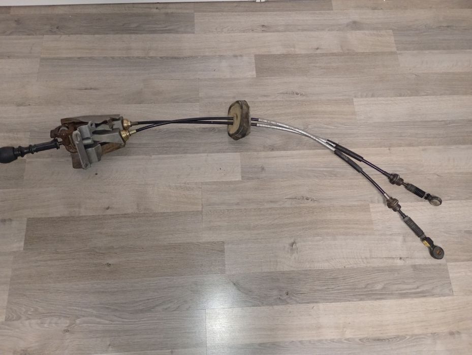 Wybierak, lewarek zmiany biegów Renault Trafic 2, opel Vivaro itd