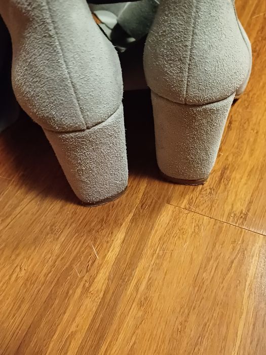 Kozaki Venezia 36, zamszowe, muszkieterki