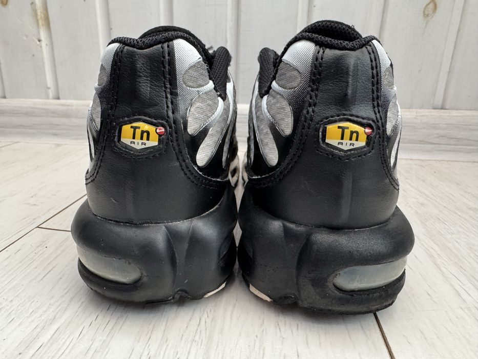 Кросівки Nike Air Max Plus TN Black White Gradient