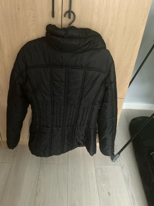 Sprzedam kurtke Mexxa w b. Dobrym stanie