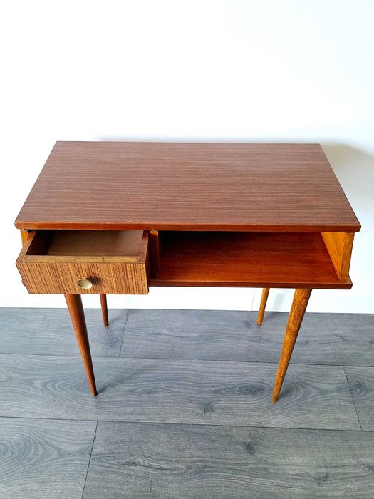 MESA TELEFONE / APOIO VINTAGE ( Anos 60/70). Side Table