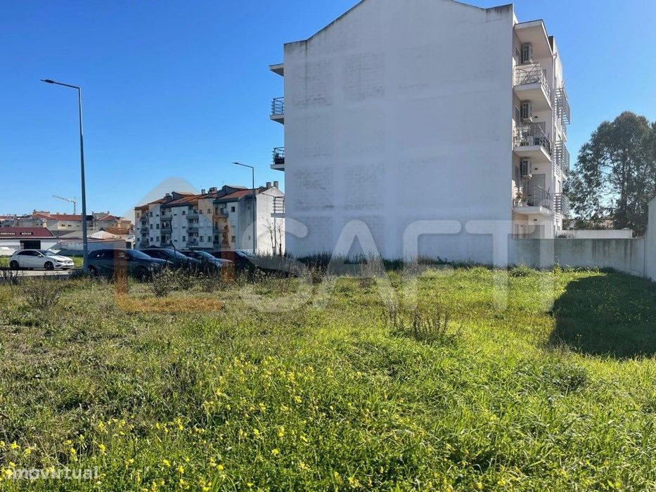 Lote para construção de prédio habitacional no Entroncamento, Santarém — Nossa Senhora de Fátima, Santarém
