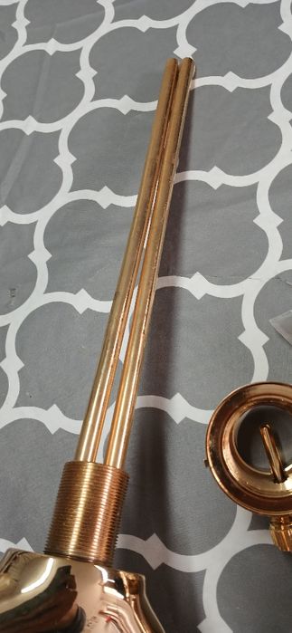 Torneiras  novas   em latão