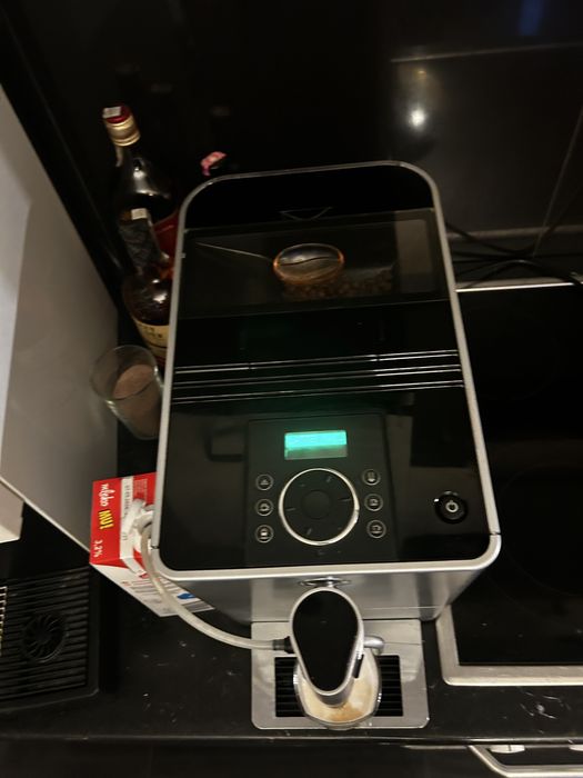 Ekspres Jura Ena Micro 9 aroma + one touch