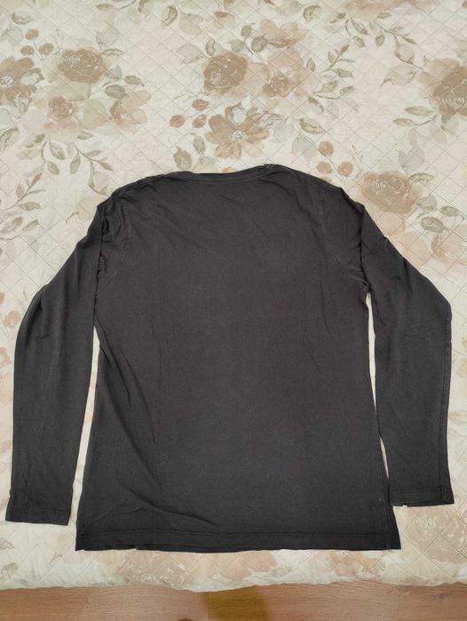Sweatshirt tam. XL em muito bom estado