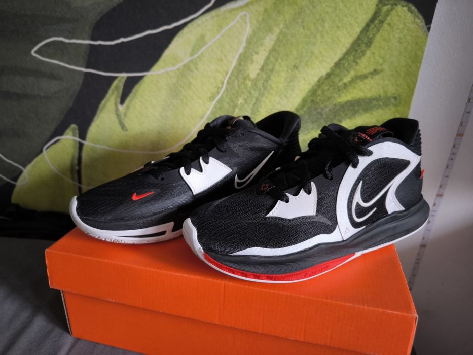 Nike Kyrie Low 5 buty do koszykówki r. 39