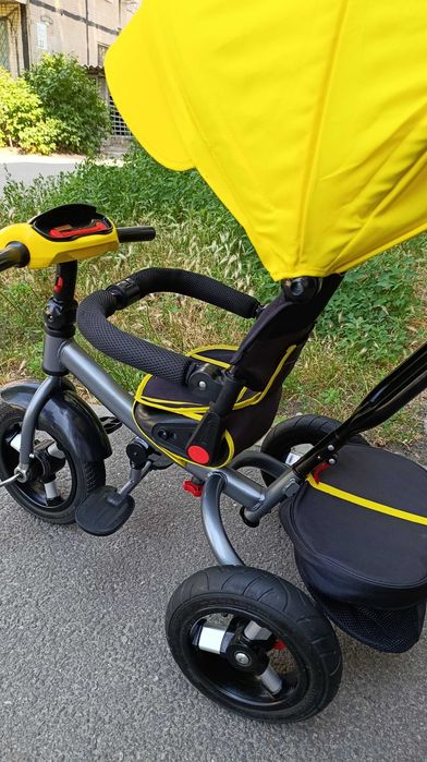 Детский велосипед с родительской ручкой Best trike