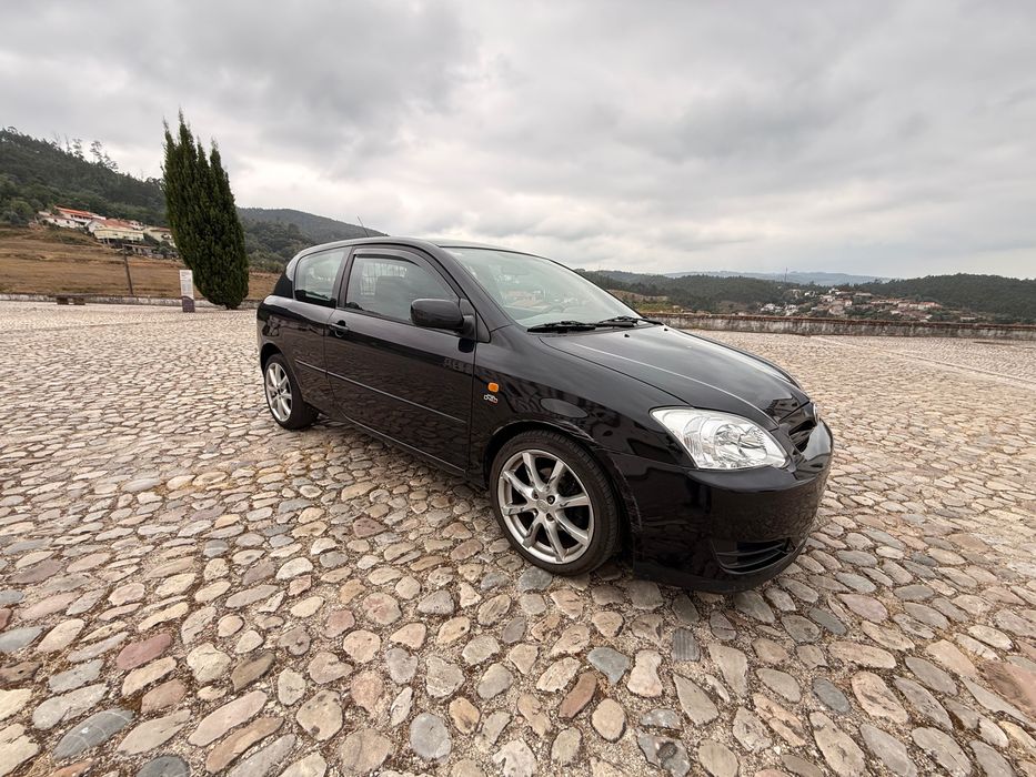 Toyota Corolla 2.0 D-4D Comercial | 2003 | 263.000 km