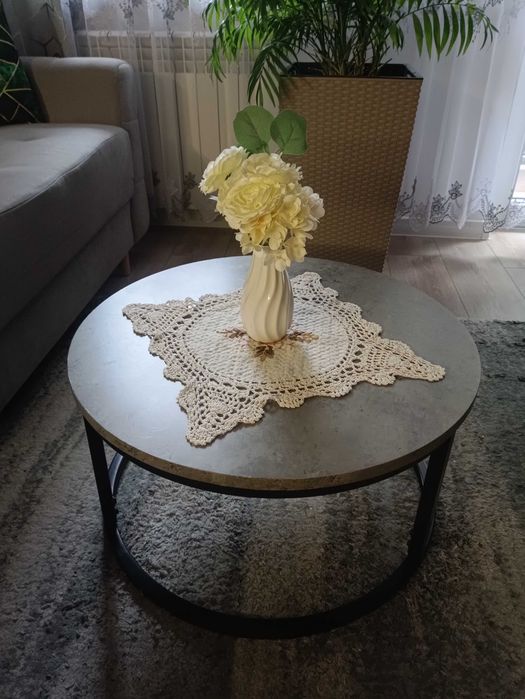 Stolik kawowy okrągły Kodia beton czarny