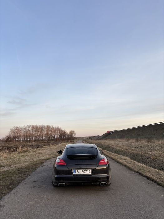 Porsche panamera 4s sport chrono 4.8 PDK