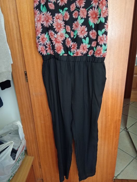 Vendo vestido e macaco