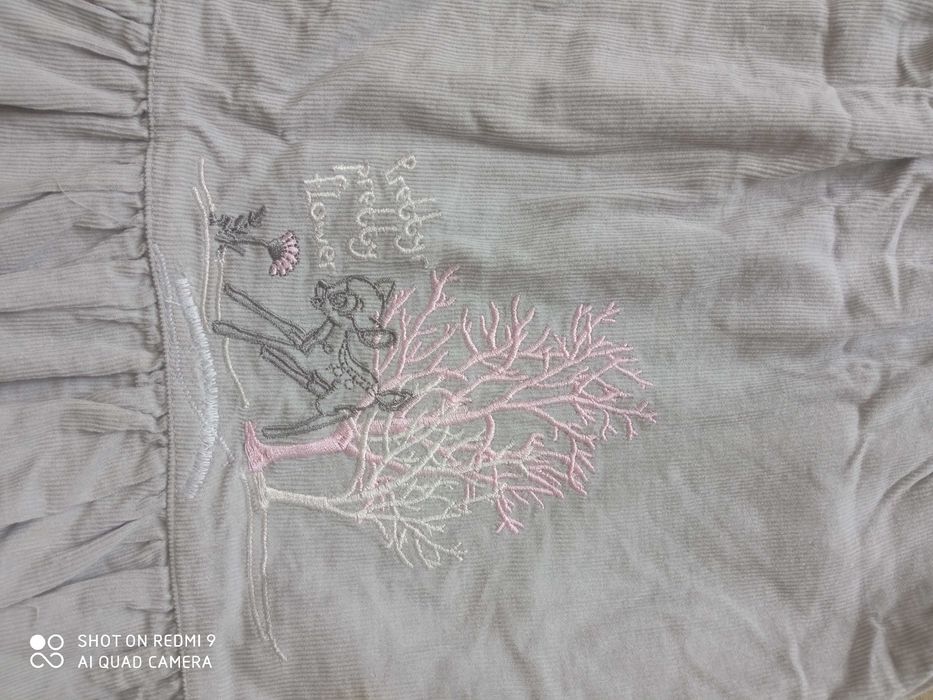 Sukieneczka sztruksowa ze Smyka. Rozmiar 80 cm