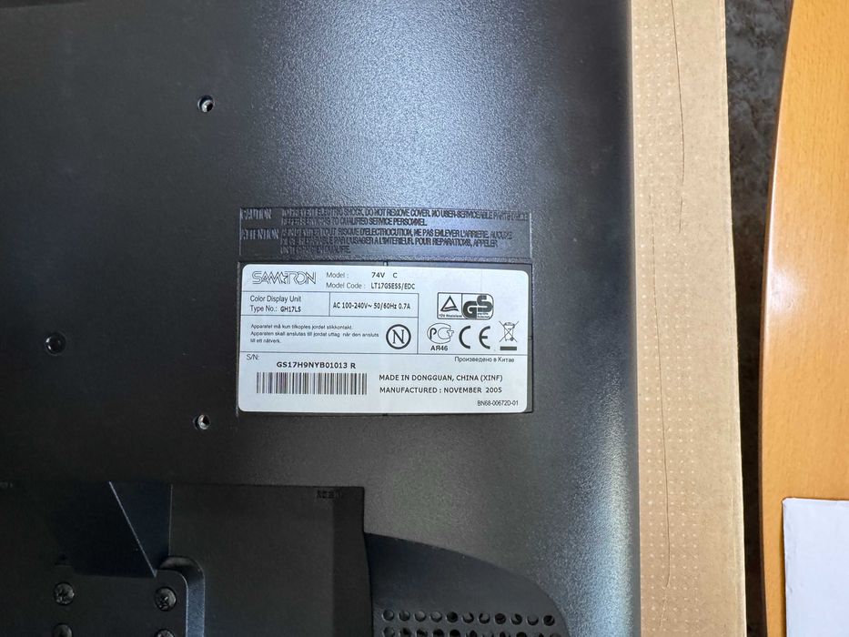 Monitor Samtron LT17GSESS